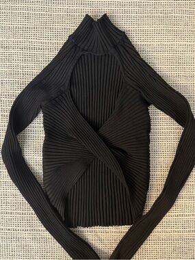 Twist Front Ribbed Black Long Sleeve Sweater